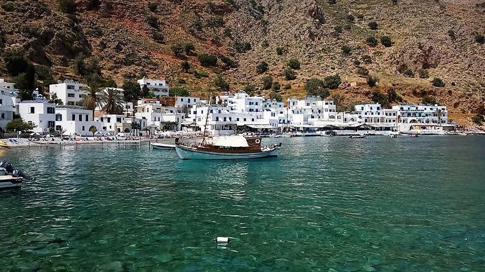 Protopapas Rooms Loutro Buitenkant foto