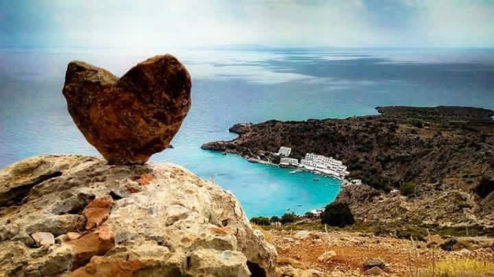 Protopapas Rooms Loutro Buitenkant foto