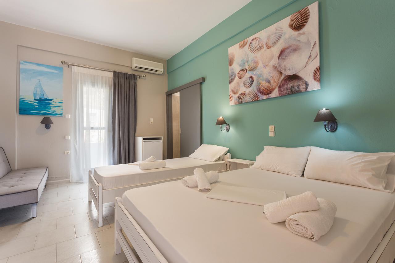 Protopapas Rooms Loutro Buitenkant foto