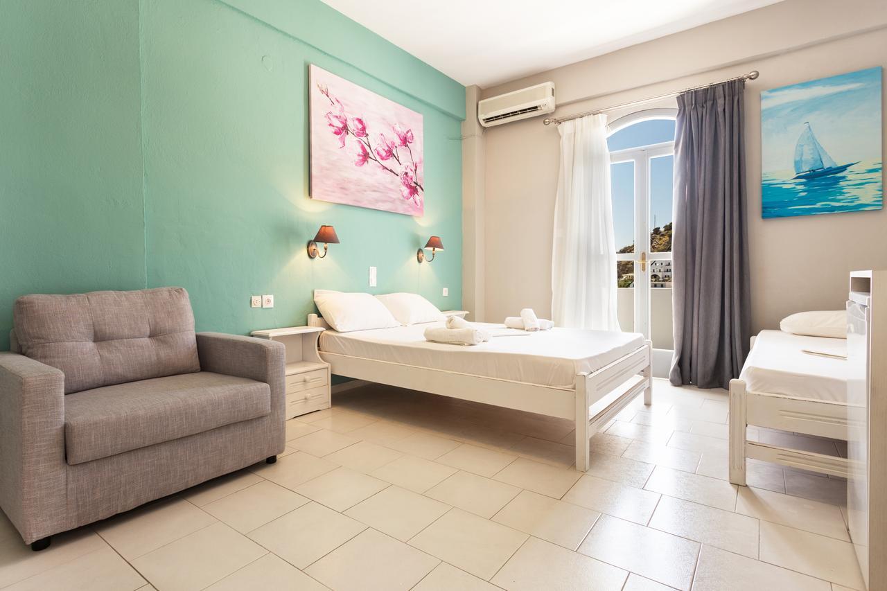 Protopapas Rooms Loutro Buitenkant foto