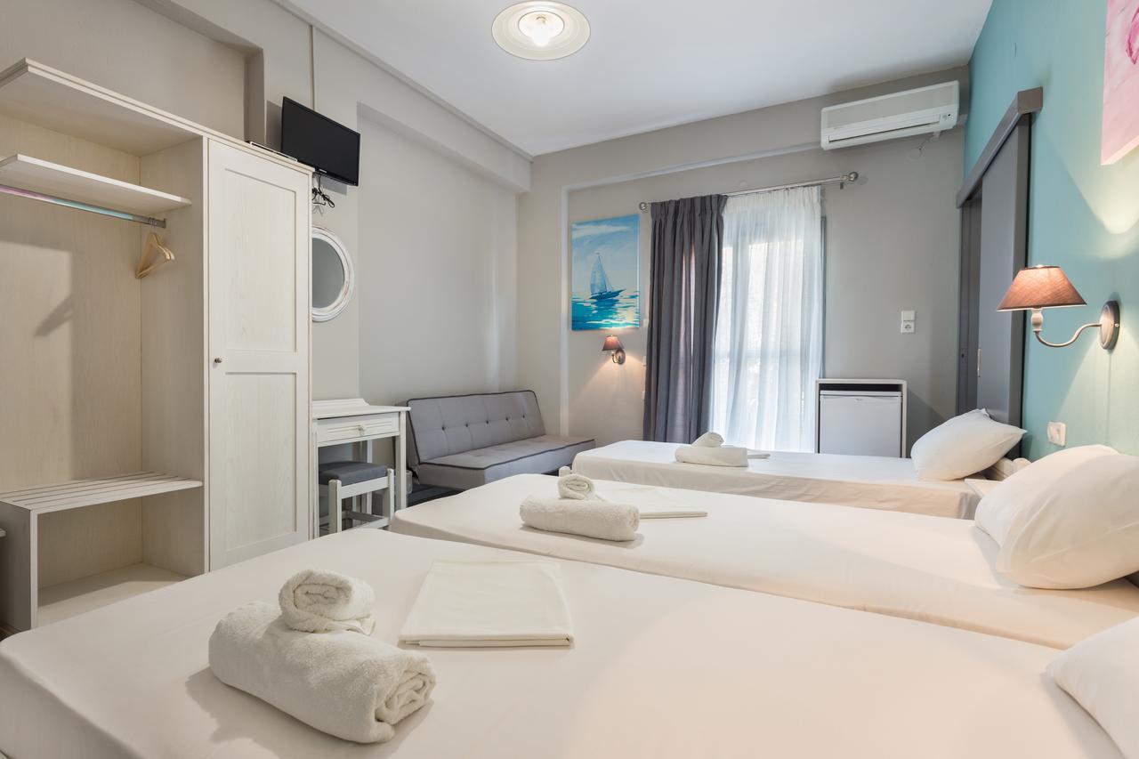 Protopapas Rooms Loutro Buitenkant foto